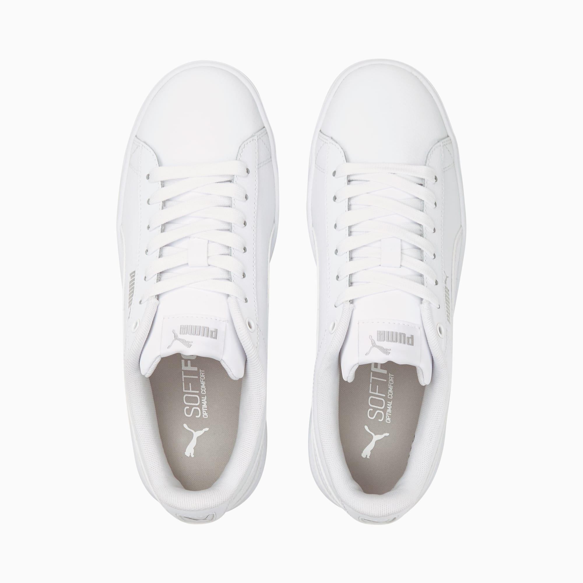 Vikky v3 Leather Women's Sneakers Product Image