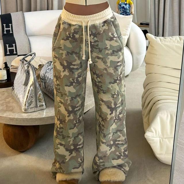 Set: Camouflage Zip-Up Hoodie + Drawstring Sweatpants Product Image