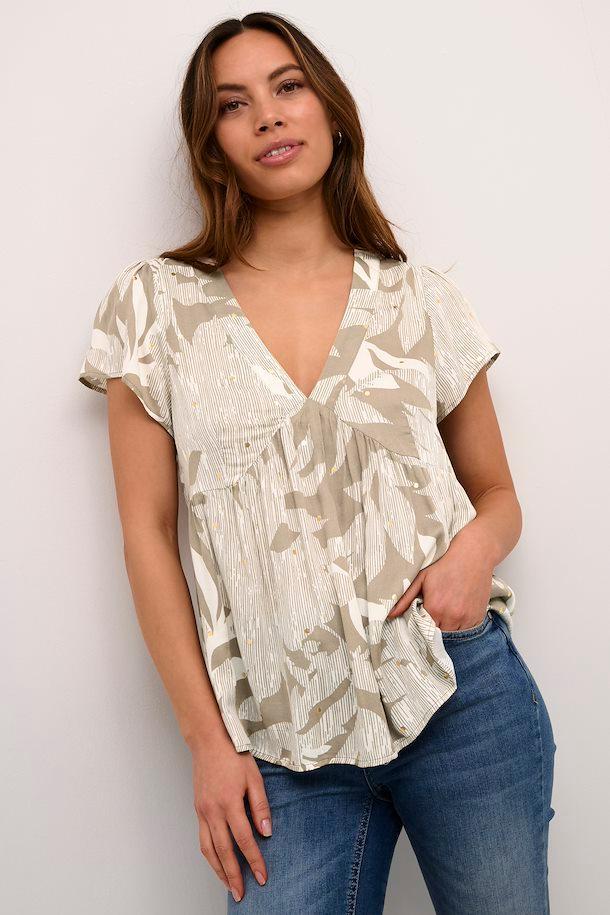 CUisla Blouse Product Image