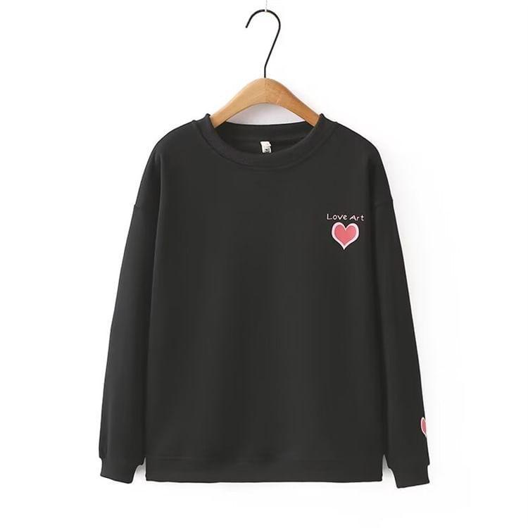 Plus Size Round Neck Heart Print Fleece-Lined Pullover Product Image