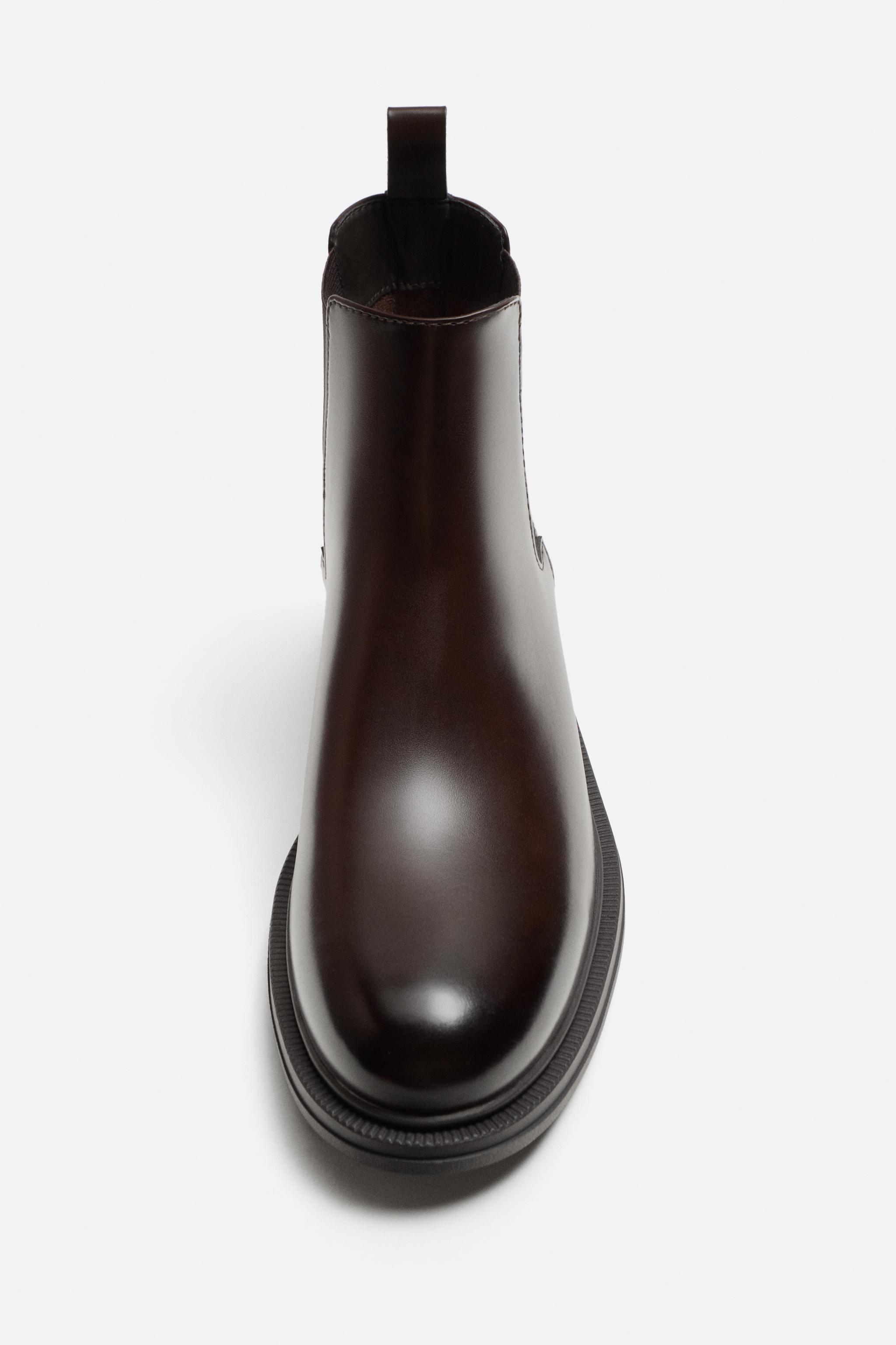 CHELSEA BOOTS Product Image