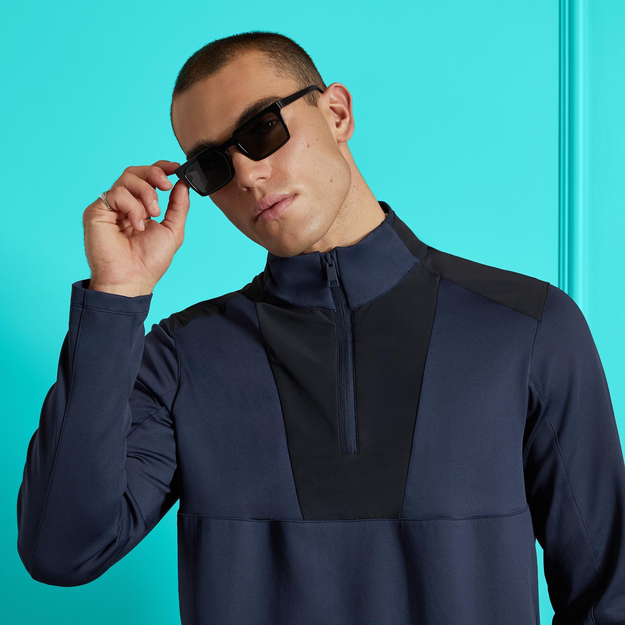 DOUBLE KNIT BRUSHED BACK SCUBA QUARTER ZIP PULLOVER Product Image