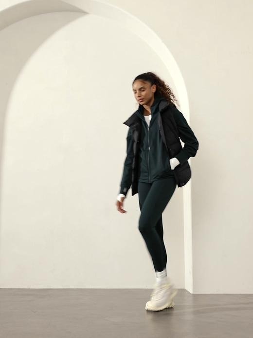 Altitude Edge Jacket Product Image