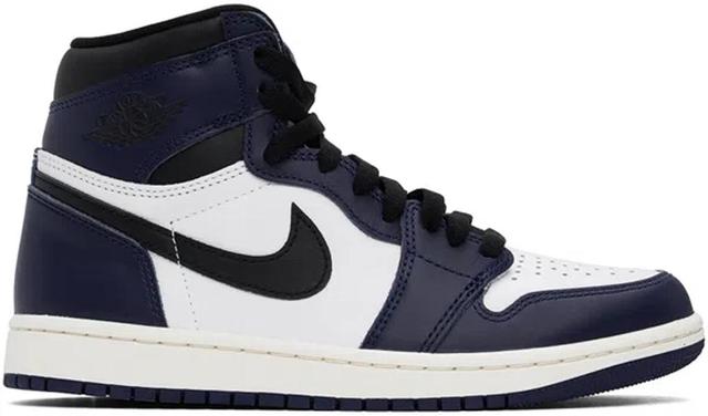 Air Jordan 1 Retro High Og Sneakers Midnight Navy In Blue Product Image