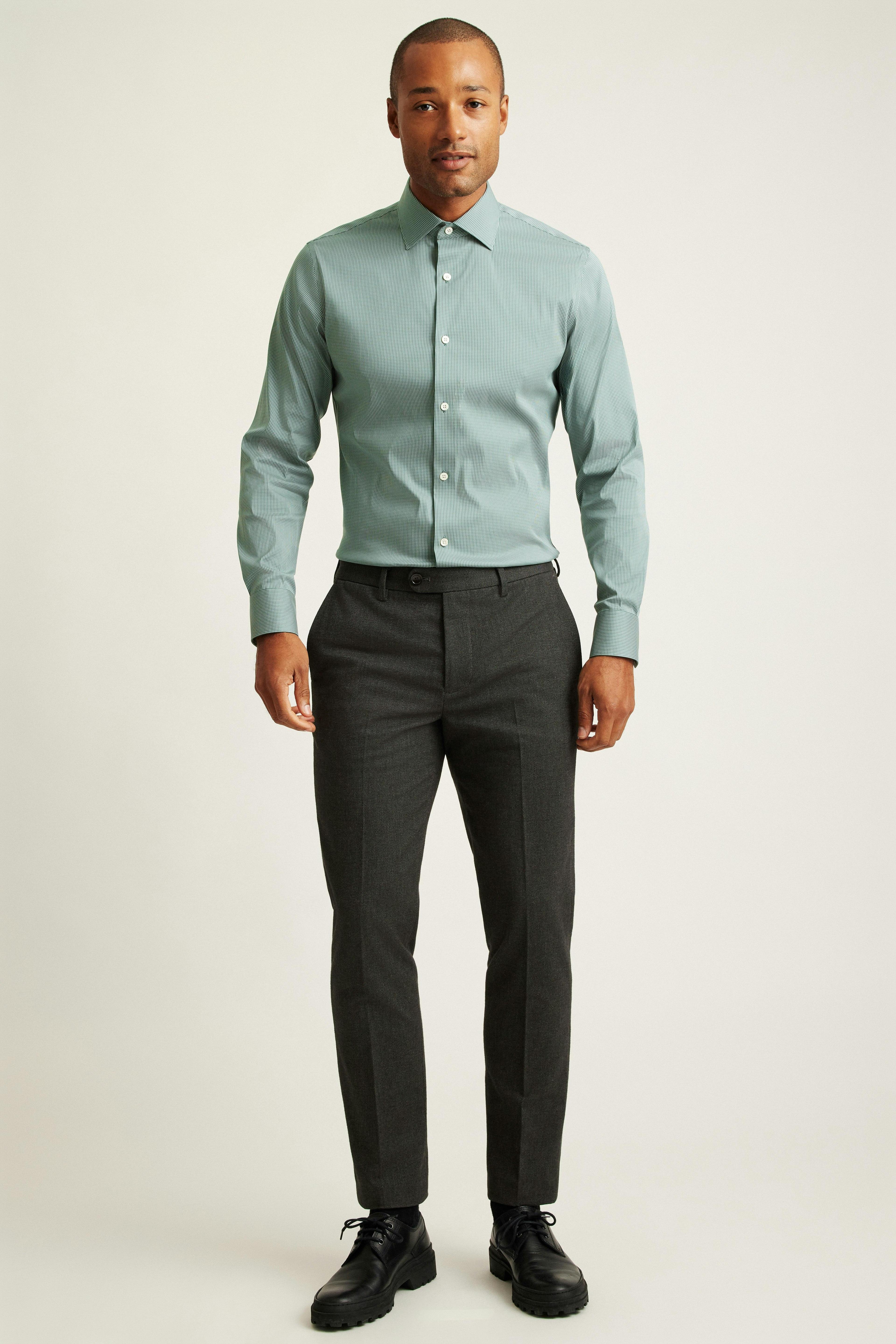 Jetsetter Stretch Dress Shirt Product Image