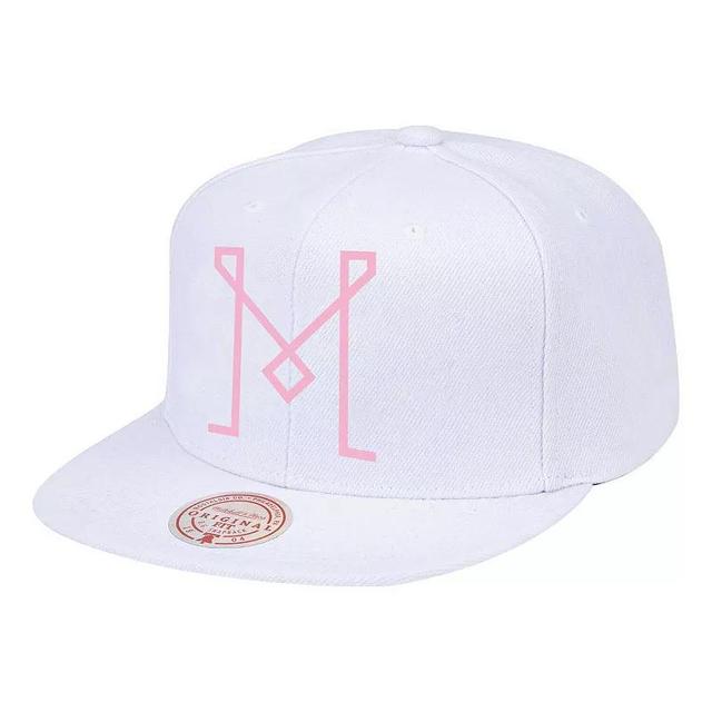 Mens Mitchell & Ness White Inter Miami Cf Logo Snapback Hat Product Image