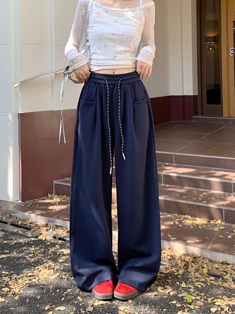 Drawstring Waist Plain Wide Leg Sweatpants Product Image