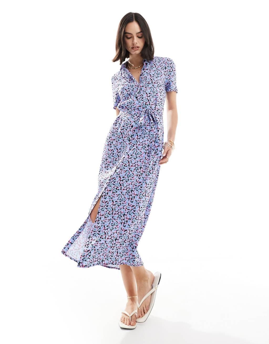 Vero Moda maxi button down shirt dress in blue floral print Product Image