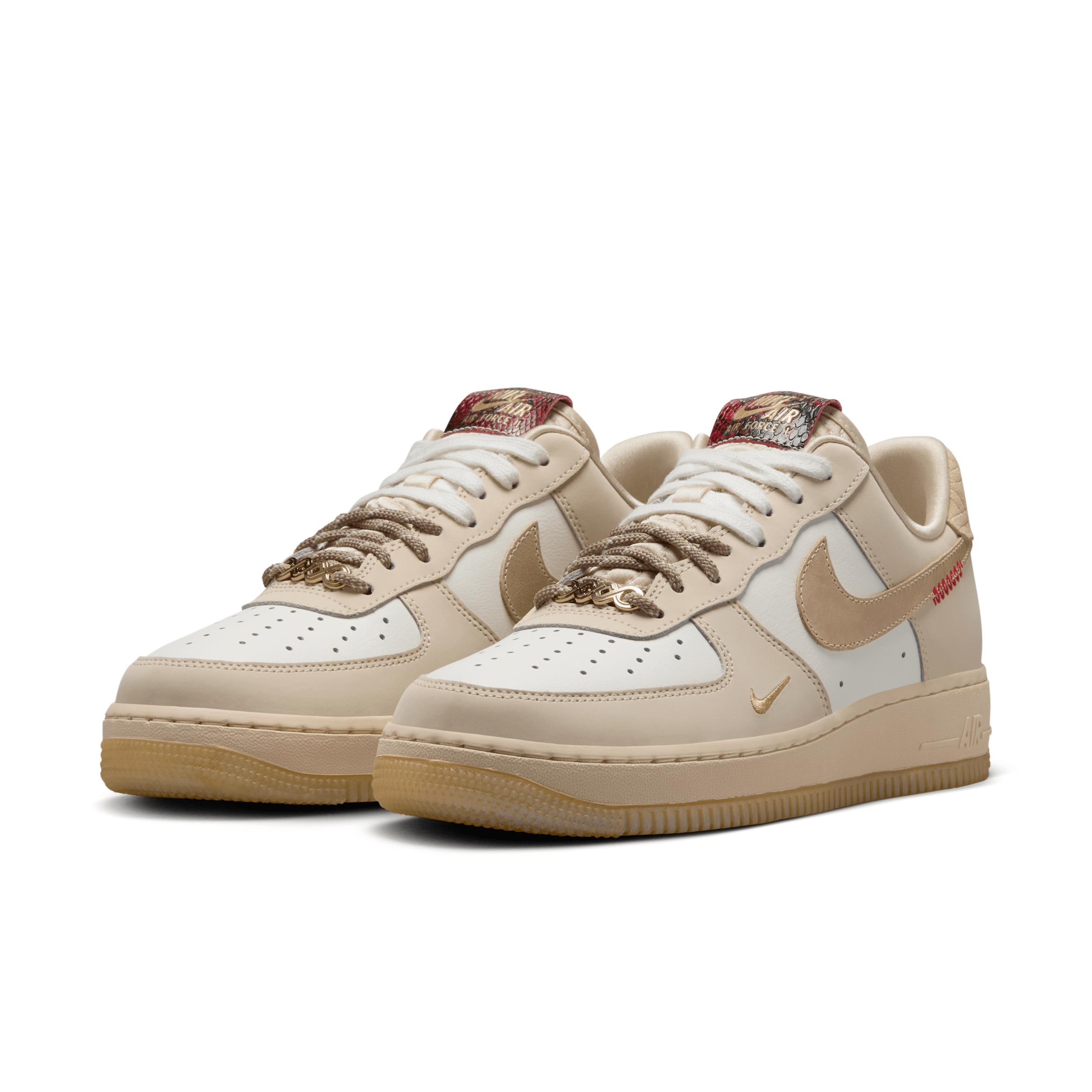 Nike Women's Air Force 1 ’0 LX Shoes Product Image