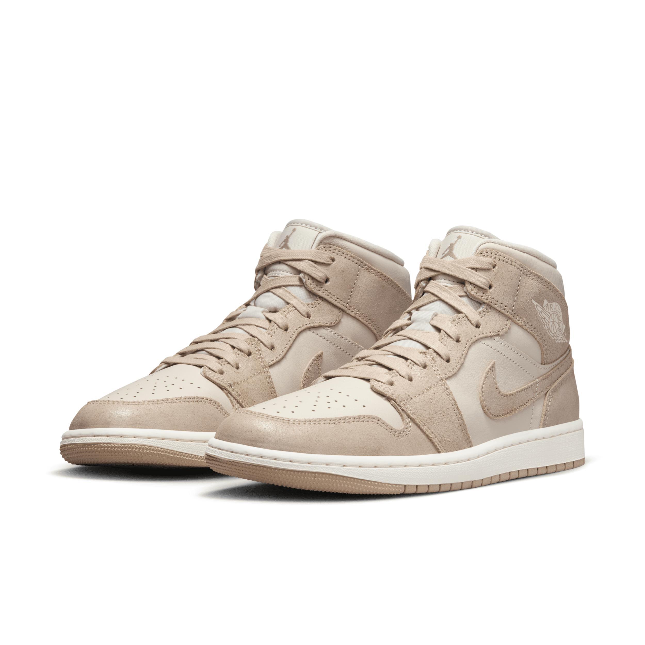 Women's Air Jordan 1 Mid SE Shoes Product Image