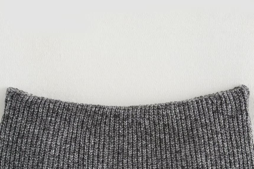 Off Shoulder Plain Ribbed Knitted Sweater With Belt Product Image