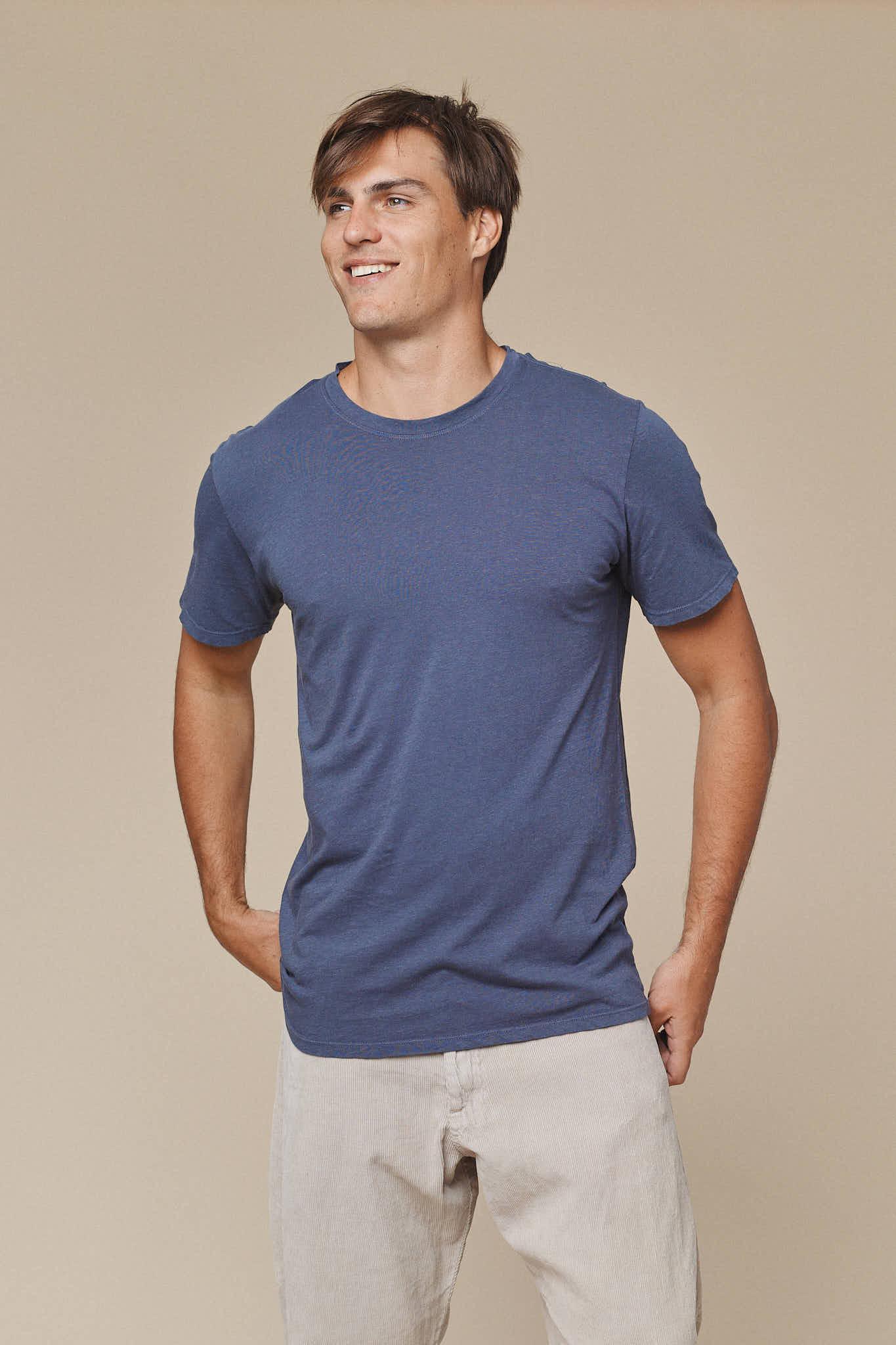 Basic Tee Male Product Image