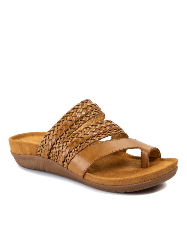 Baretraps Womens Jonelle Slide Flat Sandals Product Image