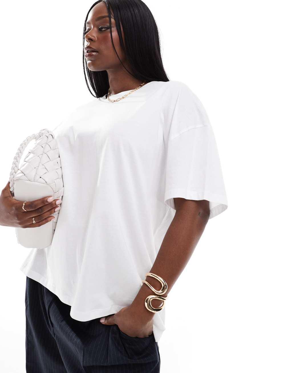 ASOS DESIGN Curve oversized T-shirt Product Image