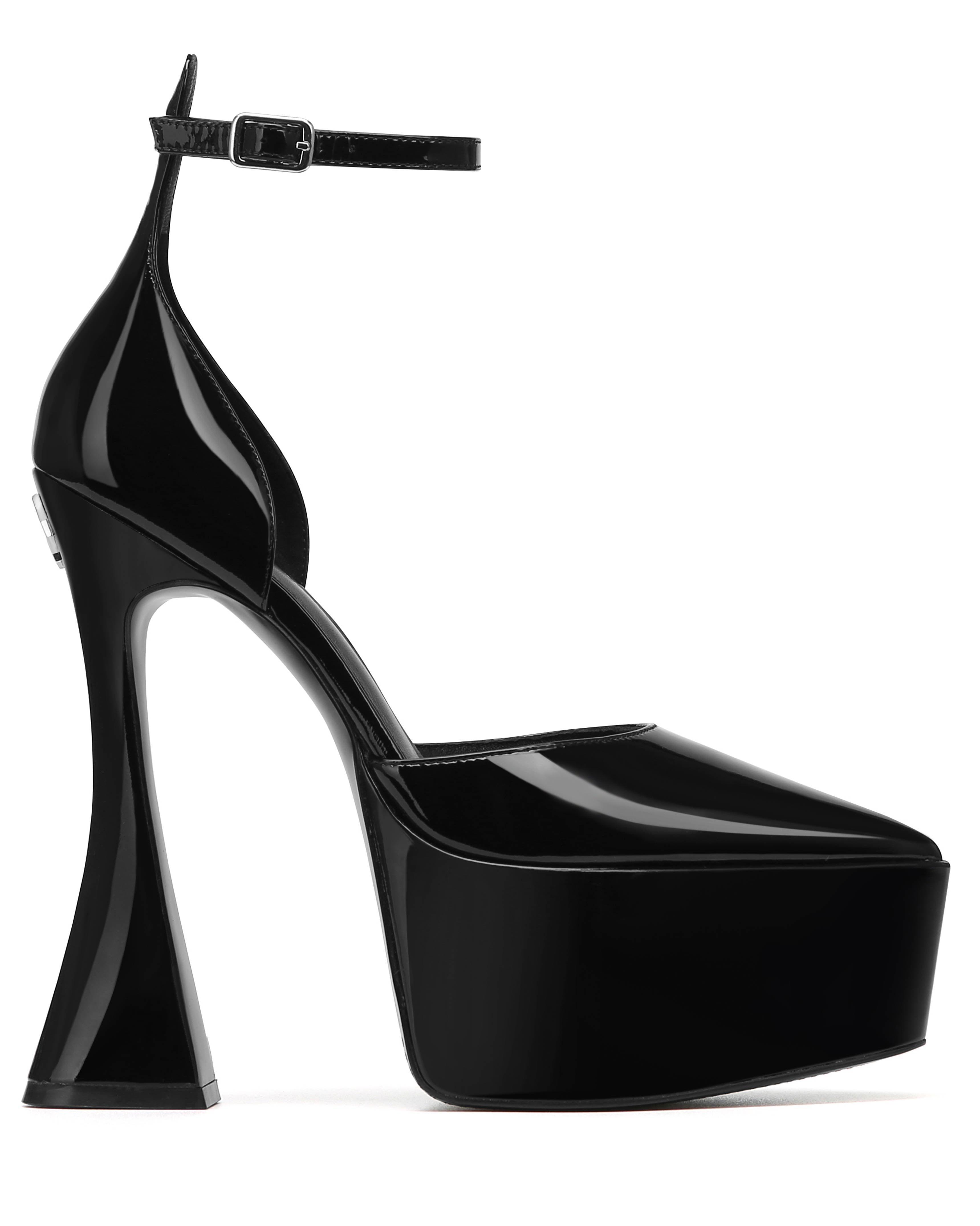 Daria Black Patent Product Image