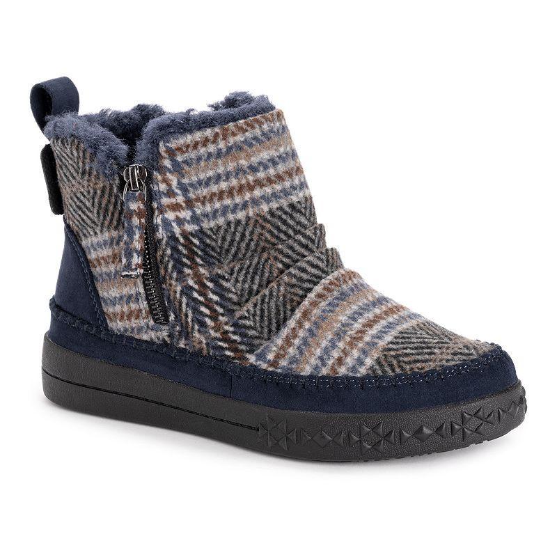 MUK LUKS Street Richmond Womens Ankle Boots Red Product Image