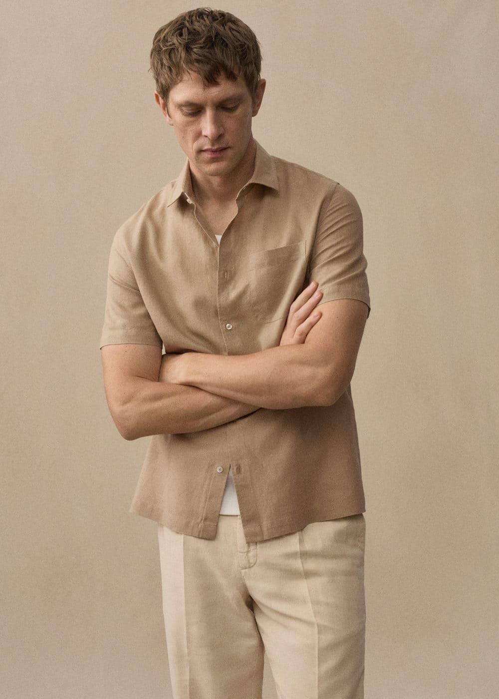 MANGO MAN - Regular-fit linen short-sleeved shirt sandMen Product Image