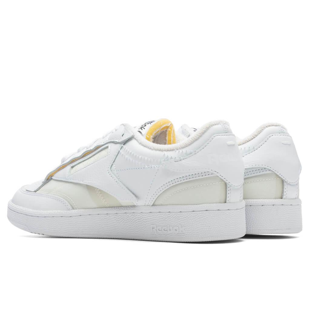 Maison Margiela x Reebok 'Project 0 CC Memory Of V2' Sneakers - White Male Product Image