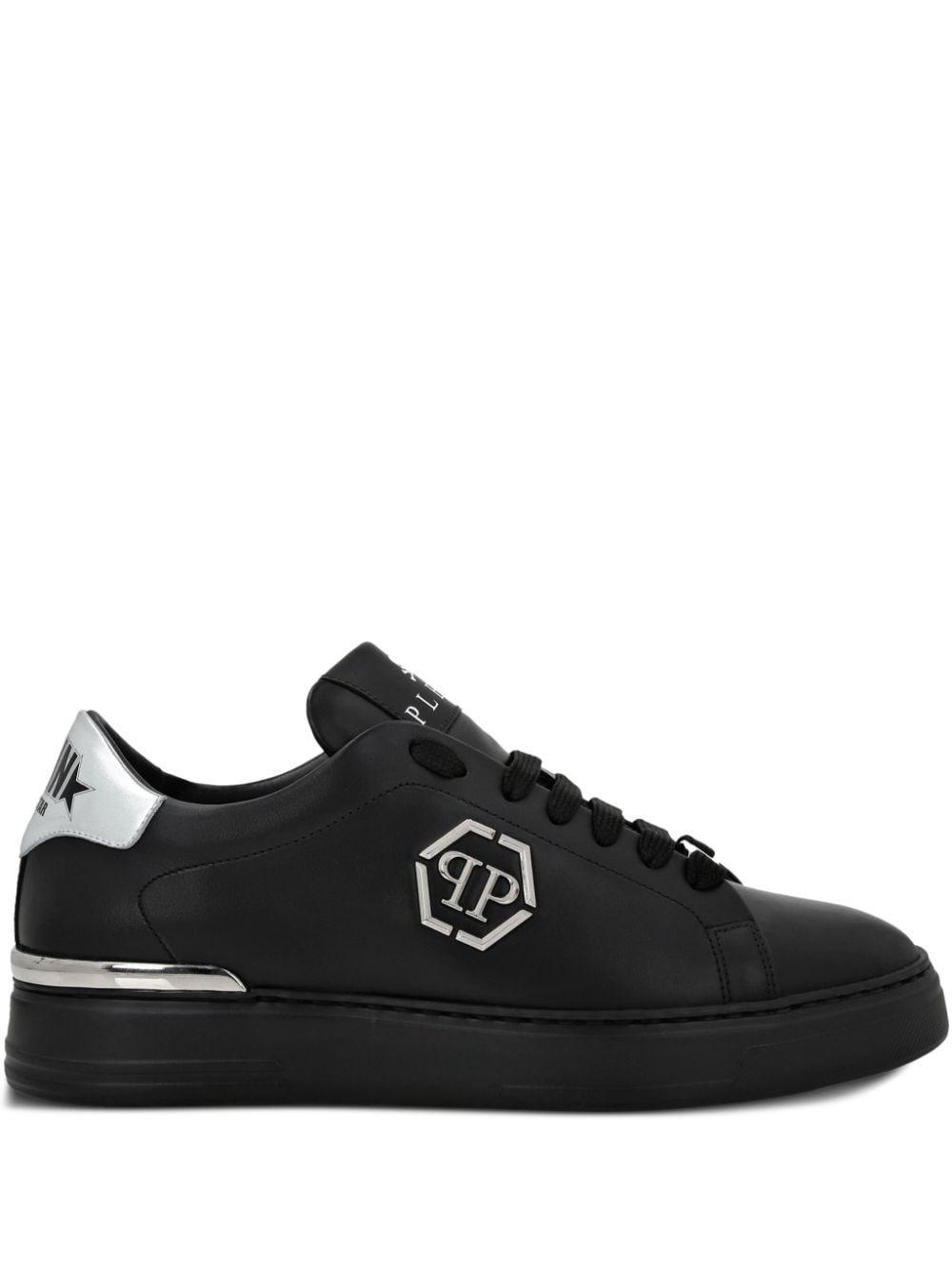 Hexagon Low-top Sneakers In Black Product Image