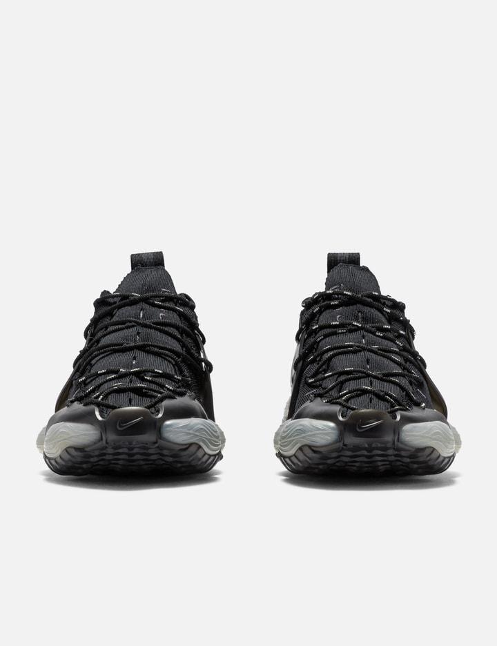 NIKE Ispa Link Axis Sneaker In Black Product Image