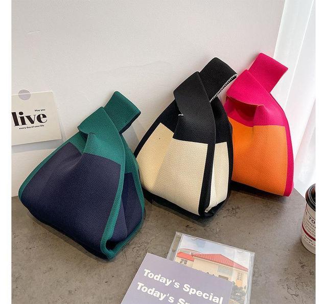 Two Tone Knit Tote Bag Product Image