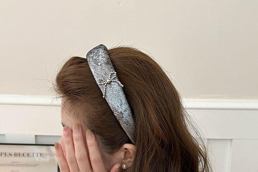 Ribbon Scrunchie Product Image