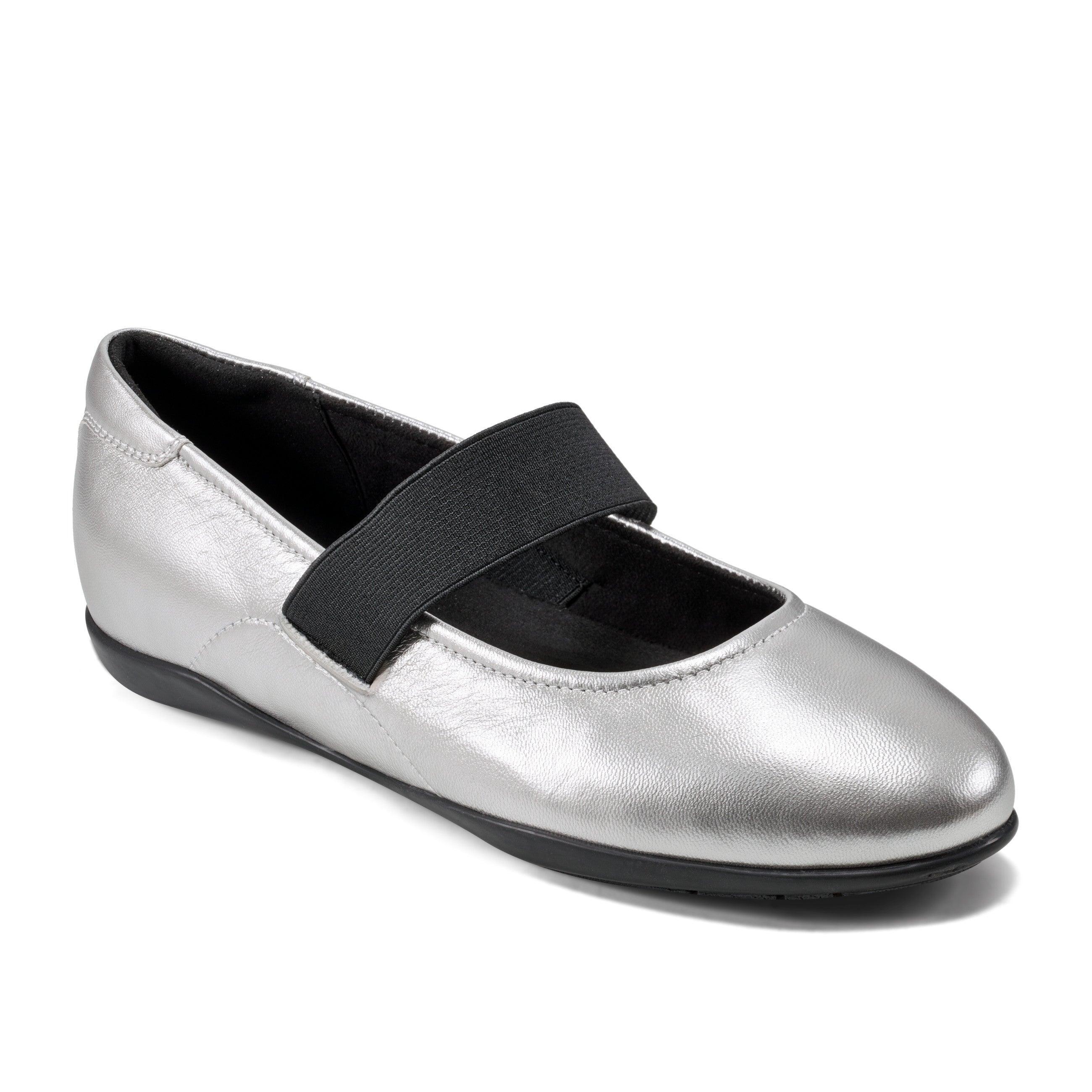 Women's Aver Mary Jane Ballet Flats Product Image