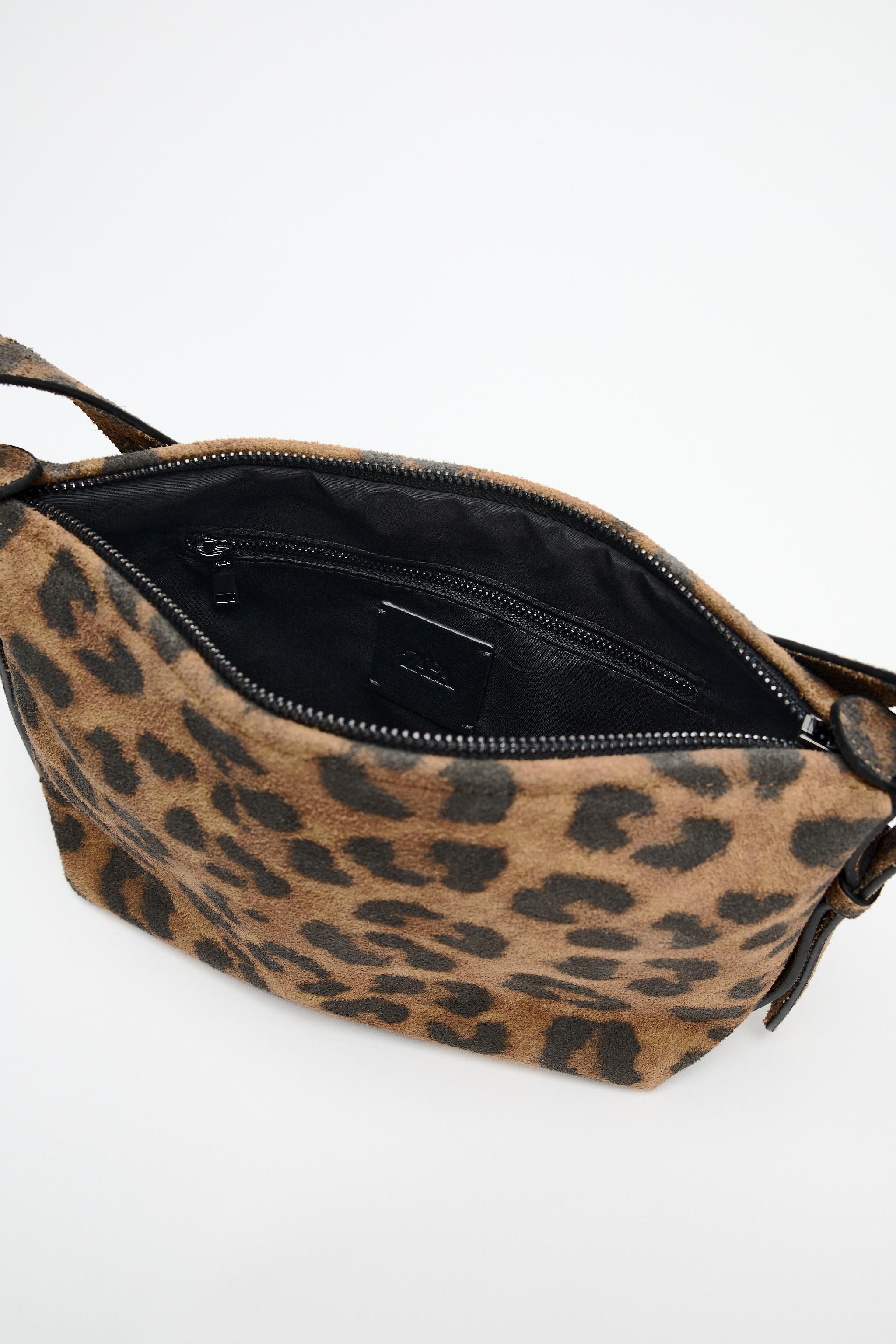 LEATHER ANIMAL PRINT SHOULDER BAG Product Image