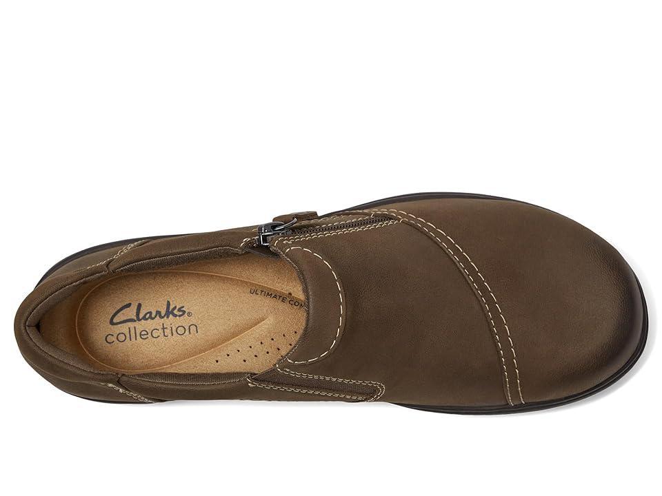 Clarks Carleigh Ray Nubuck) Women's Flat Shoes Product Image