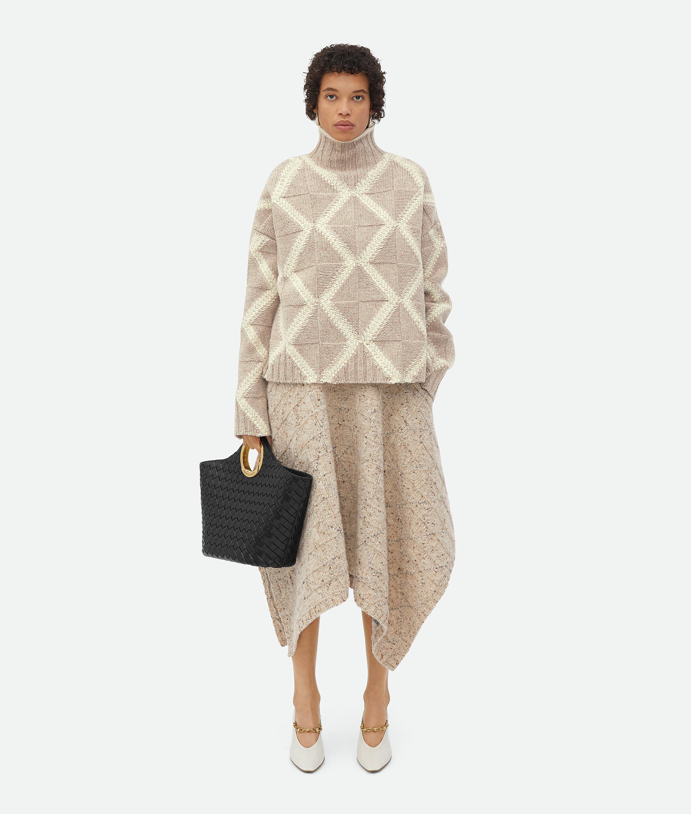 Women's Wool Argyle Intarsia Jumper in Desert mel/soapstone Product Image