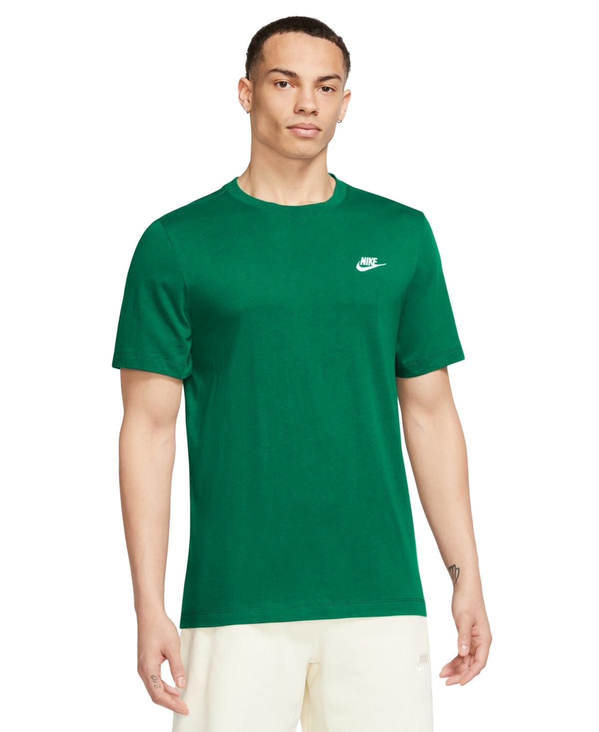 Nike Sportswear Club T-Shirt Product Image