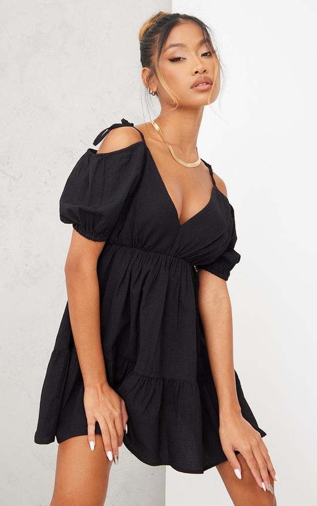 Black Textured V Neck Puff Sleeve Shift Dress Product Image