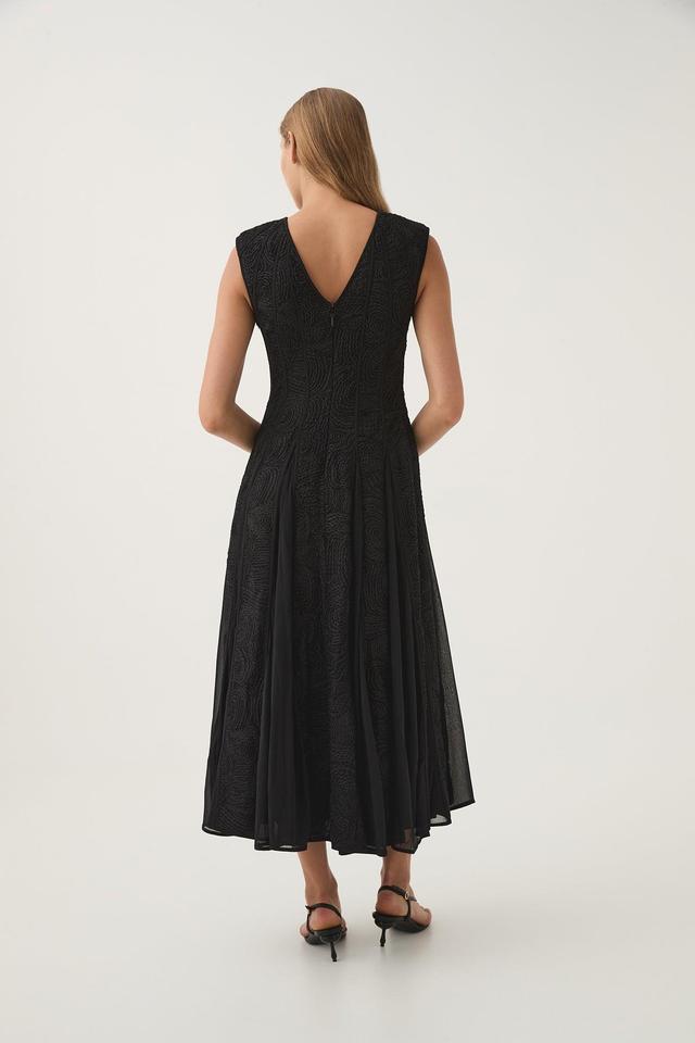 Soleil Lace Midi Dress Product Image