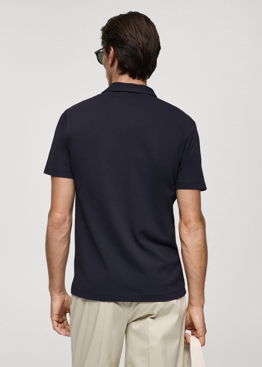 Slim-fit cotton piqué textured polo shirt - Men | MANGO USA Product Image