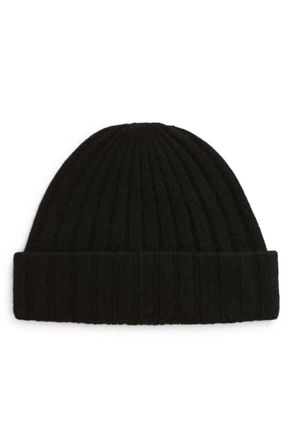 Wide-ribbed Cashmere Beanie In Black Product Image