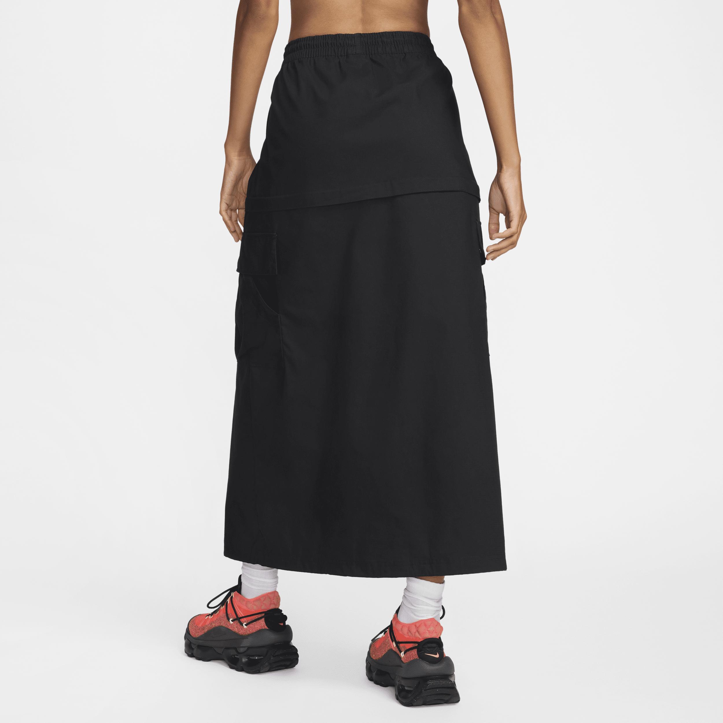 Nike Womens Nike NSW Essentials Woven MR Cargo MDI Skirt - Womens Black/White Product Image