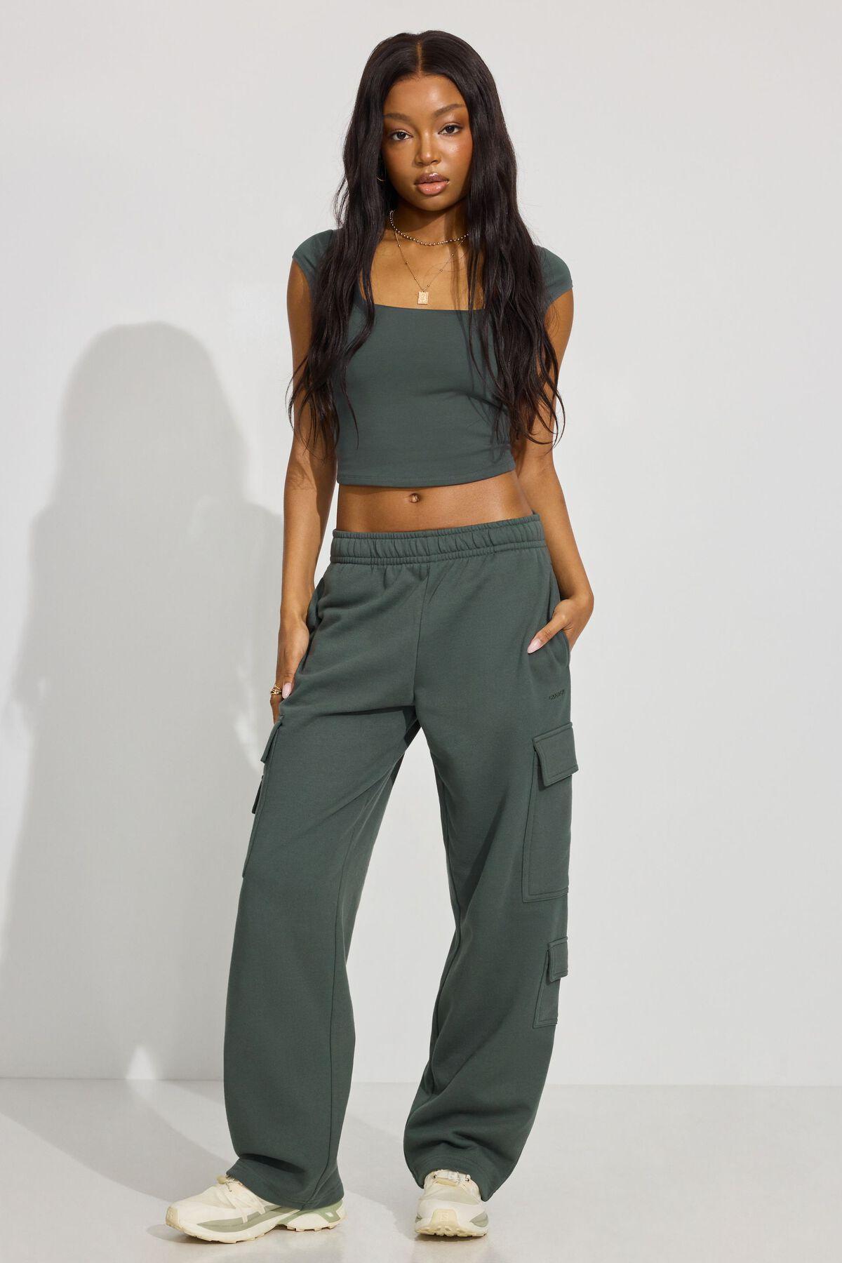 UltraFleece Cargo Sweatpants Product Image