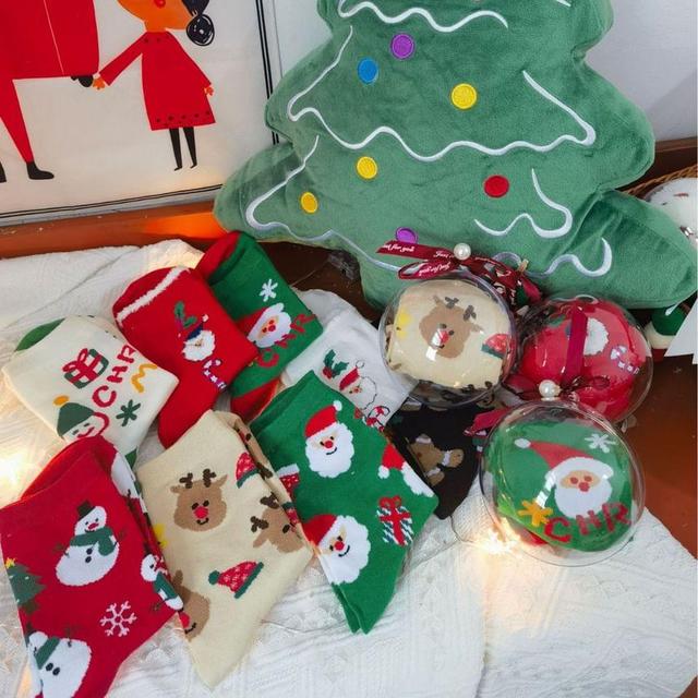 Christmas Cartoon Print Socks Product Image