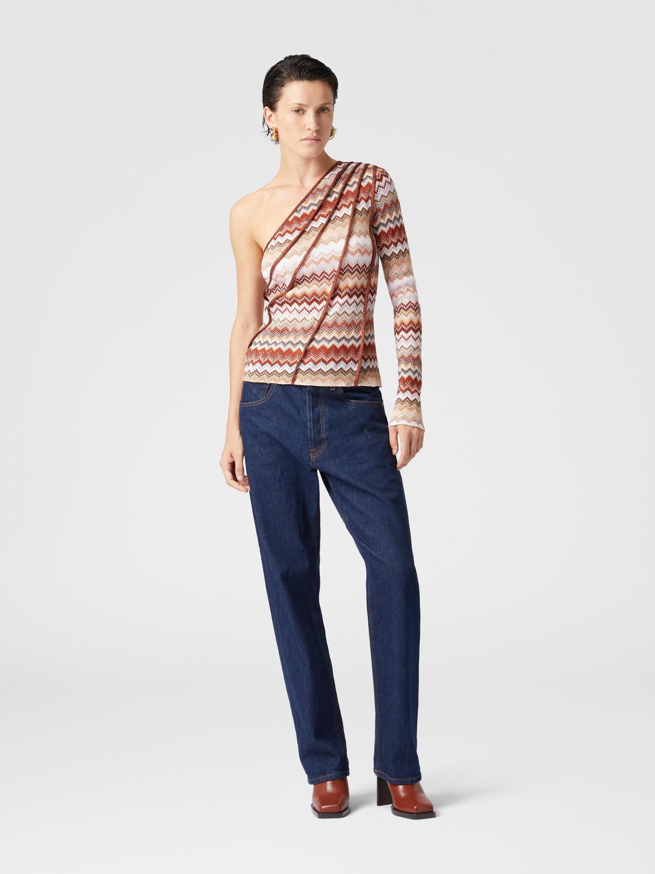 One-shoulder top with serrated lamé zigzag pattern and ribs Product Image