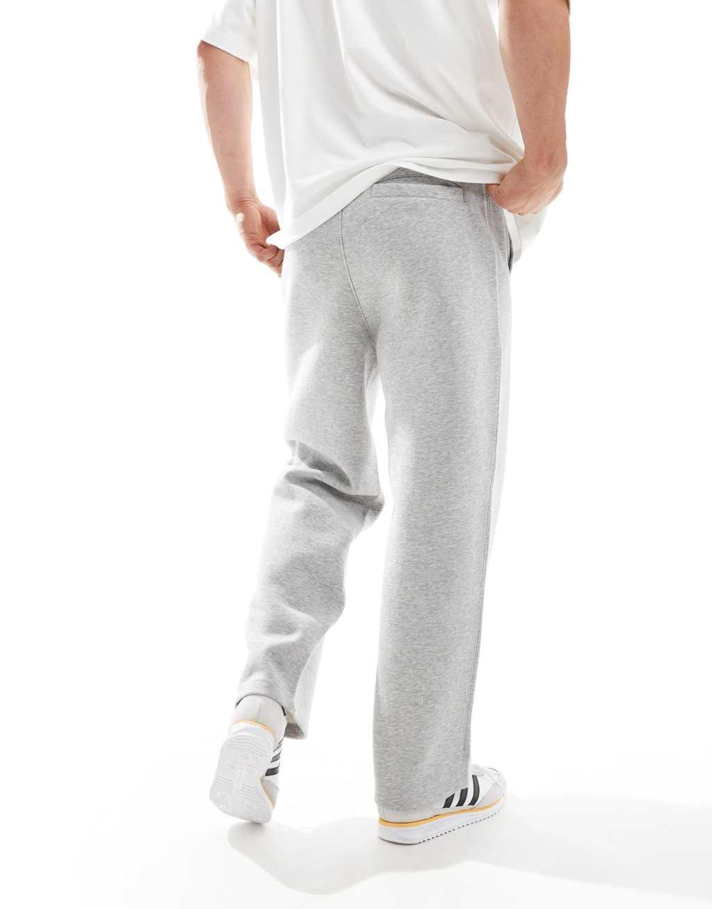 Pull&Bear heavyweight wide leg sweatpants in gray heather Product Image