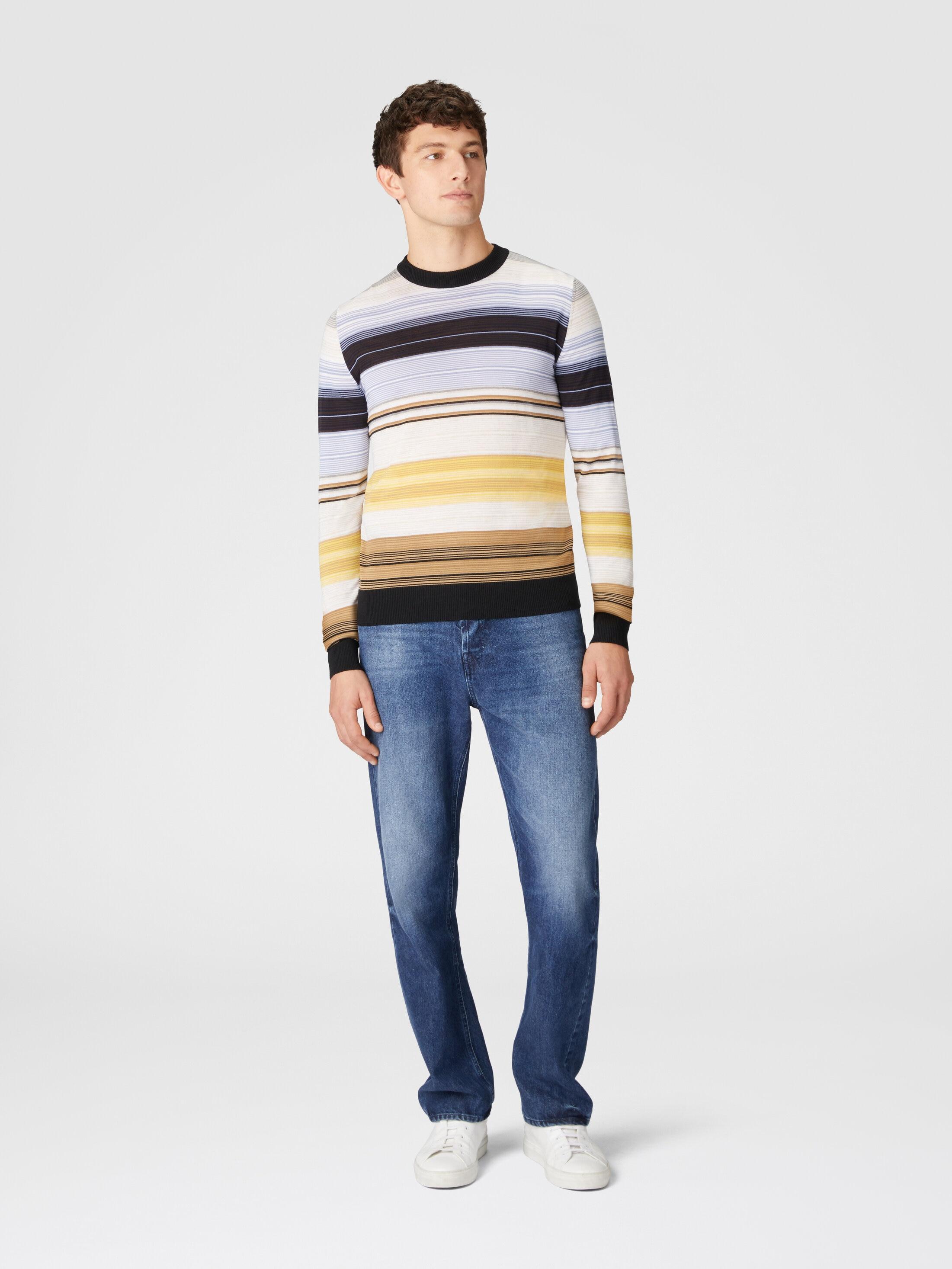 Wool turtleneck sweater Product Image