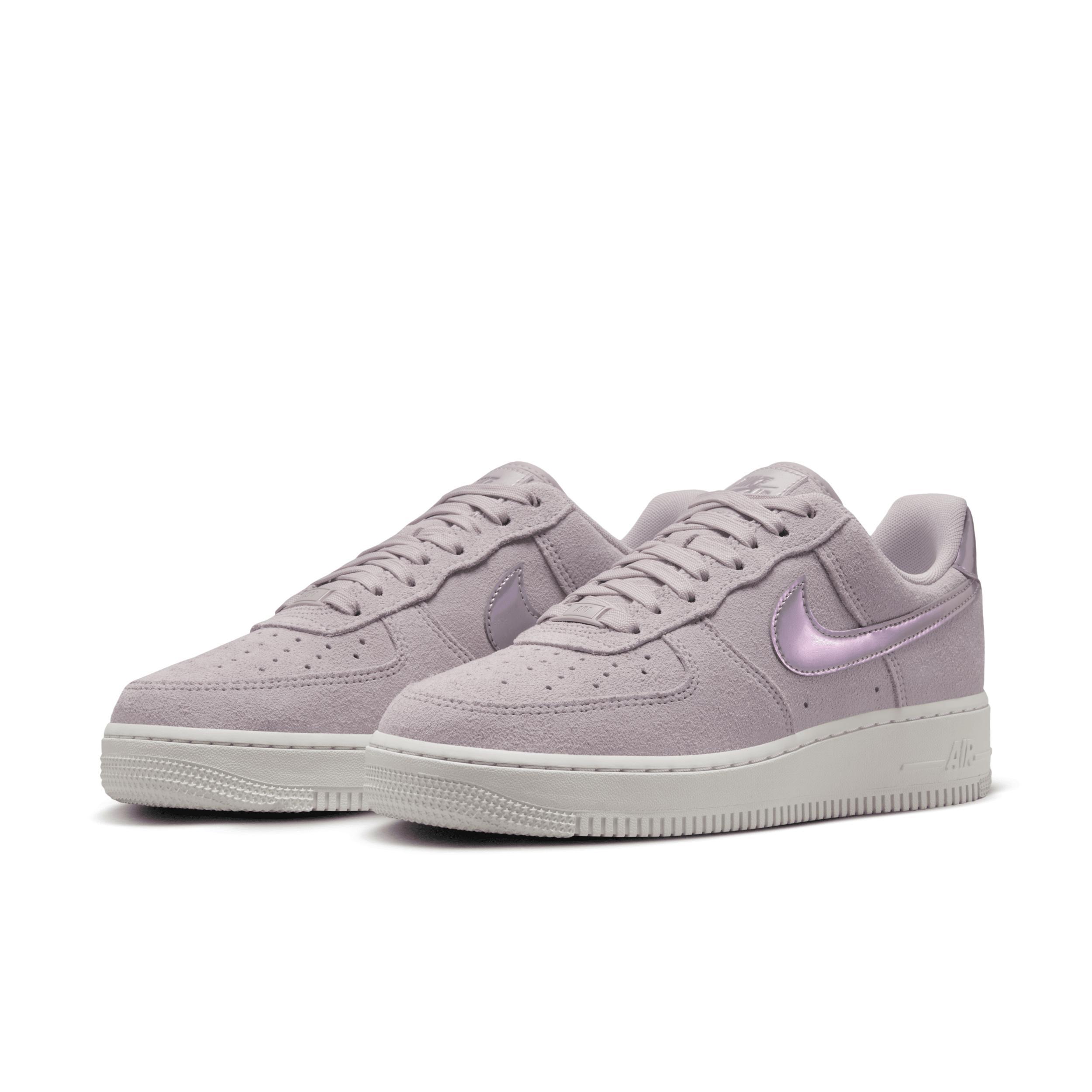 Nike Womens Nike Air Force 1 07 LE Low - Womens Shoes Platinum Violet/Lt Violet Ore/Summit White Product Image