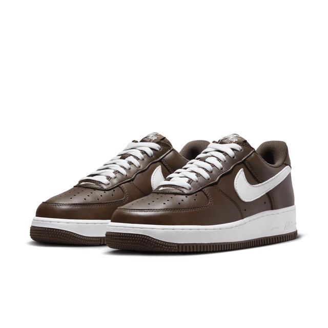 Nike Men's Air Force 1 Low Retro Shoes Product Image