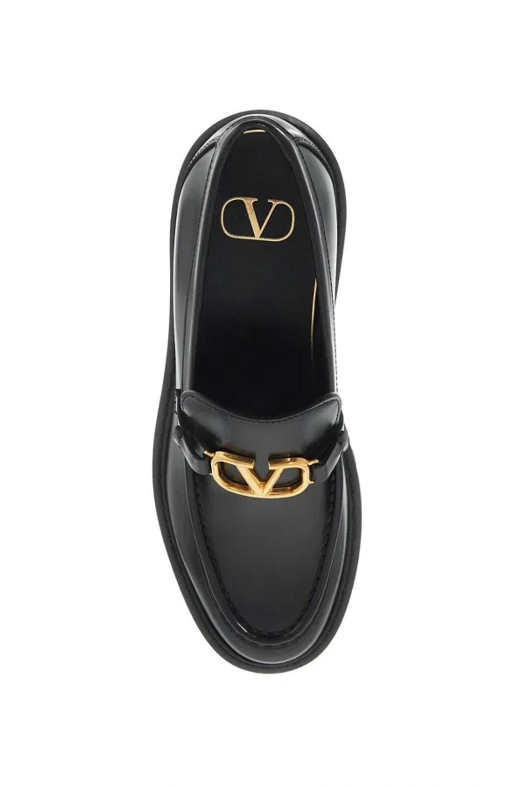 VALENTINO GARAVANI Loafers In Black Product Image