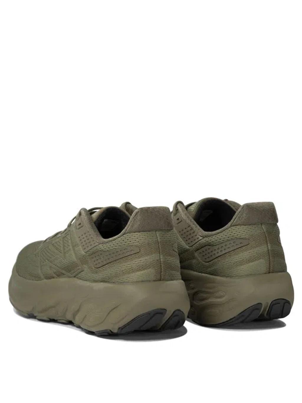 NEW BALANCE Sneakers In Green Product Image