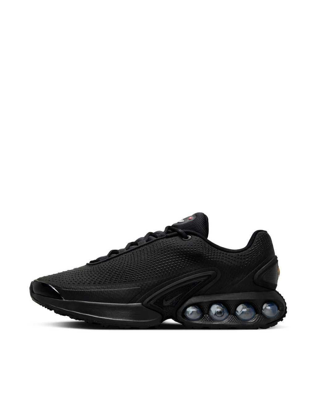 Nike Air Max DN sneakers in black Product Image