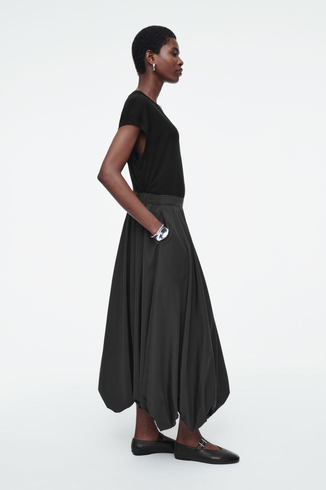 BALLOON-HEM MAXI SKIRT Product Image