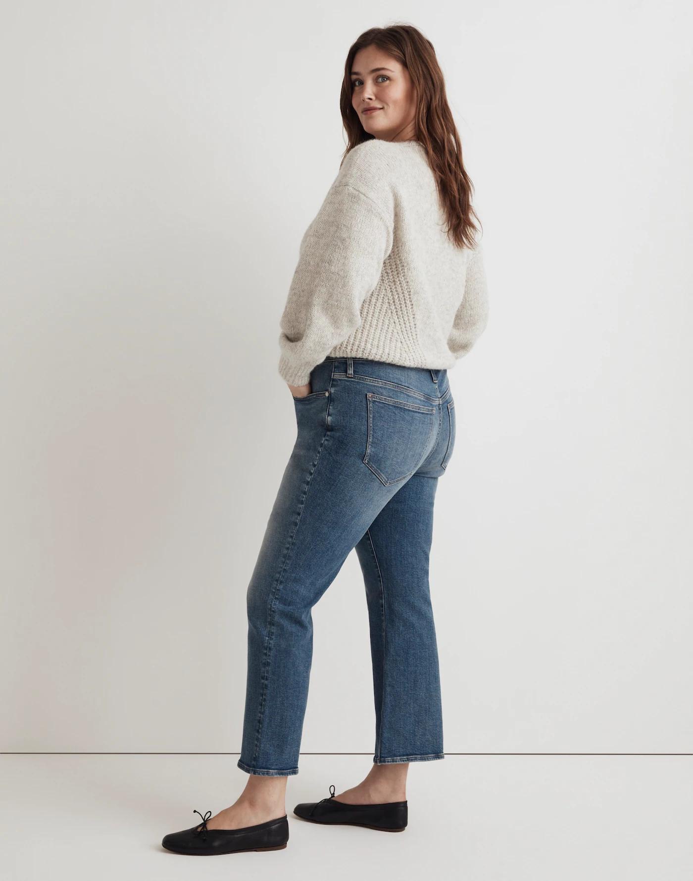 Plus Kick Out Crop Jeans in Oneida Wash Product Image