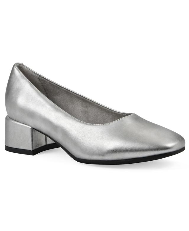 Cliffs by White Mountain Quintesa Womens Block Heel Pumps Product Image