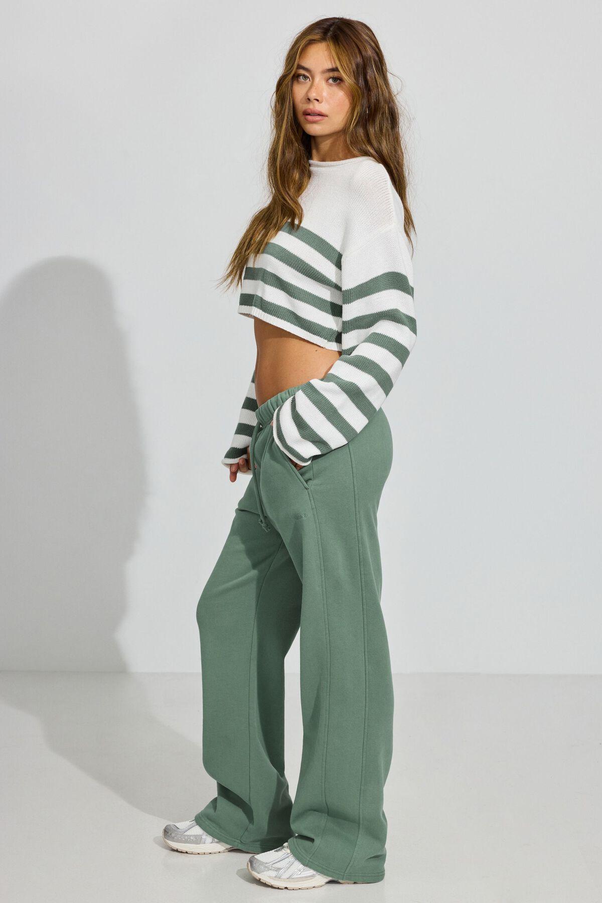 UltraFleece Straight Leg Sweatpants Product Image